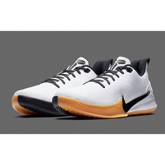 Nike Kobe Mamba Focus Sneakers - Picture 2 of 16